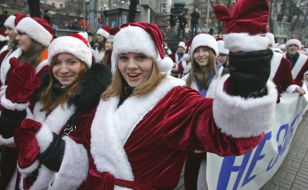 Parade Father Frosts