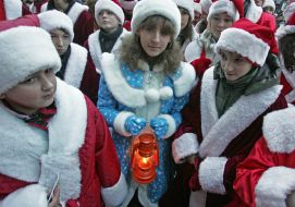 Parade Father Frosts