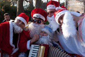 Участники ”Мороз-парада” в Ялте