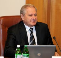 Виктор Тихонов