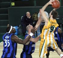 Aaron Pettway, Denis Ivanov and Ruslan Otverchenko