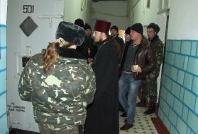 Congratulating of prisoners with Christmas