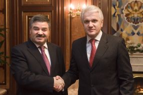 Vladimir Litvin and Eynullah Madatli