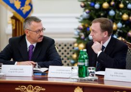 Sergey Golovatuy and Aleksandr Lavrinovich