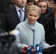 Yuliya Timoshenko speaks with journalists