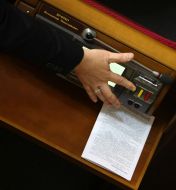 People’s deputy votes