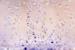 Air bubbles