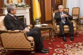 Владимир Литвин и Корнел Ионеску