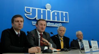 Press-conference participants