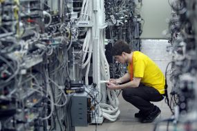 VOLYA company date-center employee