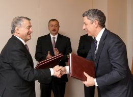 Signing of bilateral documents