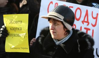 Учасниця мітингу