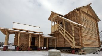 Small architectural building  in «Park Kievan Russia»