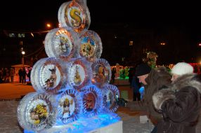 Kryzhtal festival of ice sculptures