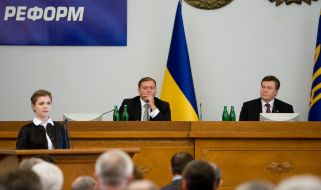 Viktor Yanukovich and Mikhail Dobkin