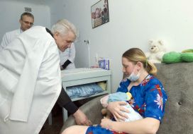 Vladimir Litvin congratulates childbirth