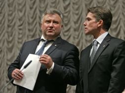 Oleg Kalashnikov and Yuriy Lagno