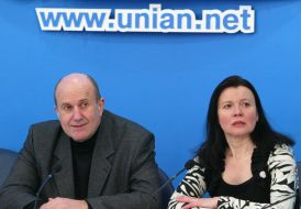 Viktor Ovechkin and Alla Koshenko 