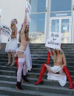 Активистки женского движения FEMEN