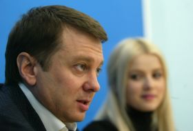 Mika Newton and Timofey Nagorny