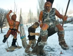 Figures of the Neanderthal men