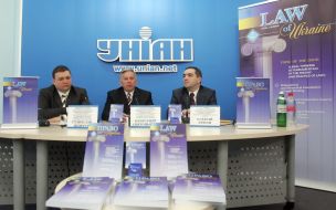 Stanislav Shevchuk, Aleksandr Svyatotskiy and Aleksandr Kresiv