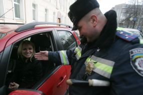 Женщина-водитель