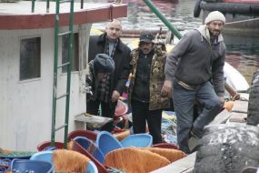 Члены экипажа турецкой шхуны «Тапсун»