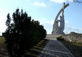 Monument in place of coronation of the first Hungarian king Stephen