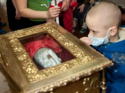 Ark with the particle of St. Pantaleon