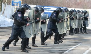 Военнослужащие 