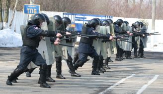 Военнослужащие 