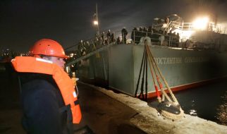 Ship "Konstantin Olshanskiy" is preparing to sail