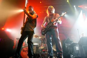 Стивен Морс и Роджер Гловер