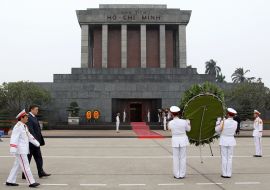 Viktor Yanukovich  near Ho Chi Minh Mausoleum 