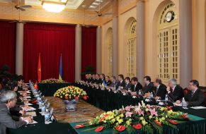 The Ukrainian-Vietnamese negotiations in the extended composition