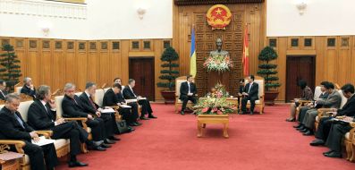 Viktor Yanukovich and Nguyen Tan Dung