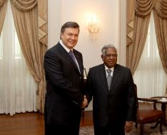 Viktor Yanukovich and Sellapan Ramanathan
