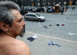 Участник акции протеста