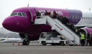 Passengers go in the cabin of the aircraft