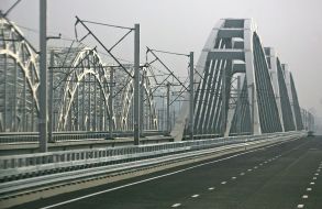 Darnitskiy bridge