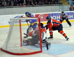 Хокей U-18: Україна - Нідерланди