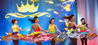 Beauty contest participants