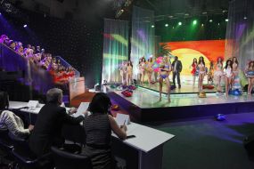 Beauty contest participants