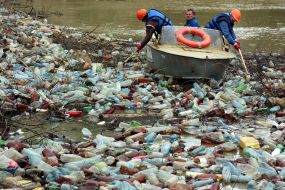 Cleaning of river-bed of the Latoritsa river