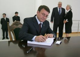 Nurberdi Amanmuradov