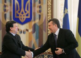 Viktor Yanukovich and Jose Manuel Barroso