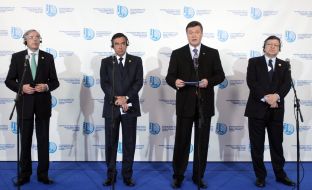 Томас Міров, Віктор Янукович, Франсуа Фійон та Жозе Мануель Баррозу