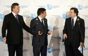 Віктор Янукович, Франсуа Фійон та Жозе Мануель Баррозу