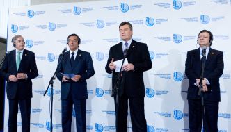 Томас Миров, Виктор Янукович, Франсуа Фийон и Жозе Мануэль Баррозу